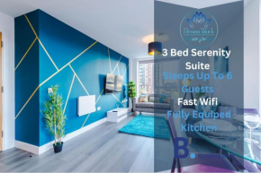 Spacious 3-Bedroom Apartment in Central Manchester with Private Rooftop Terrace & Stunning City Views